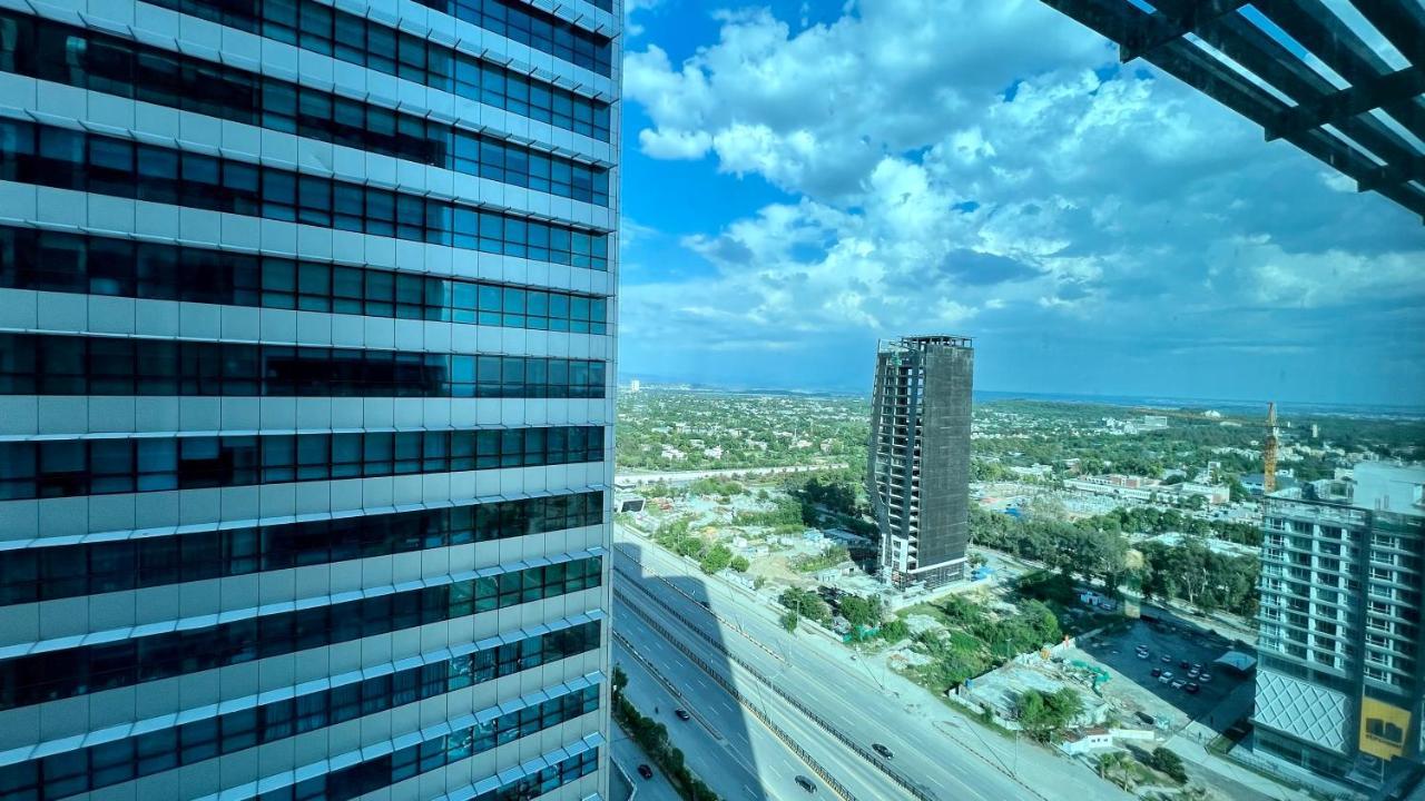 Centaurus Apartment City View Three Beds Islamabad Eksteriør bilde